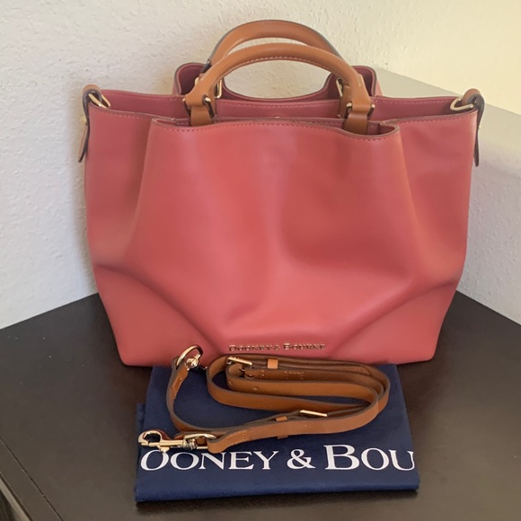 LIKE NEW Dooney & Bourke Rose Leather Barlow Bag. - Picture 10 of 11